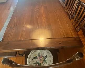 Ethan Allen Drop Leaf Dining Table with Chairs