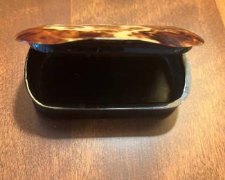 Faux Tortoiseshell Snuff Box