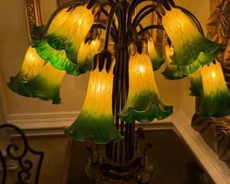 	#20	Tiffany style Lily lamp 15 lights hand blown glass shades 21.5"Hx25"W	 $375.00 				