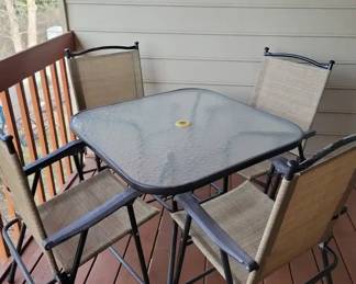 Patio Table Four Chairs