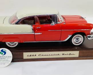 Danbury Mint 1/16 1955 Chevy BelAir