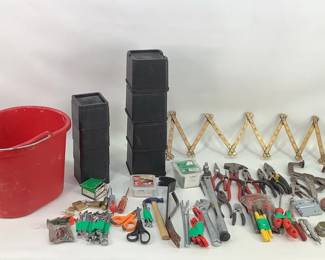 Hand Tools & Bed Risers