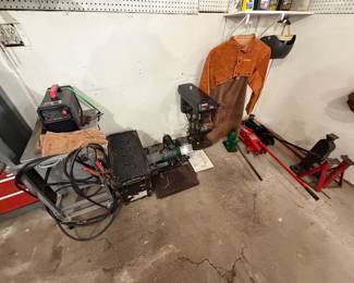 Welding equipment 