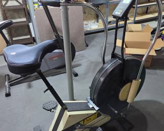 Stationary bike 