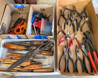 Carving tools , nippers and pliers