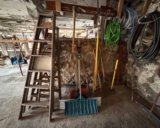 Ladders and shovels 