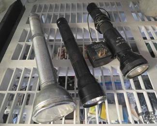 5126  Vintage Flashlight 