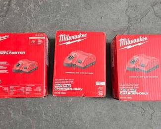 2530  Milwaukee M18 and M12 Battery Chargers 
