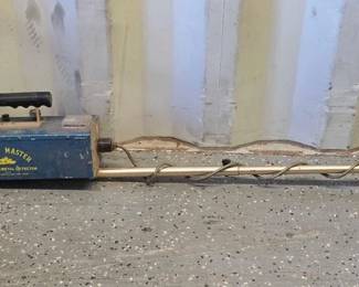 5592  Goldmaster Vintage Metal Detector 