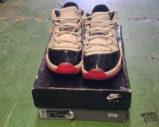 6506  Used Mens Air Jordan 11 