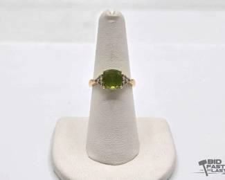 736  14Kt Gold Ring with Diamonds and Jadeite 
