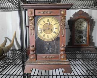 5190  Antique Wooden Clock 