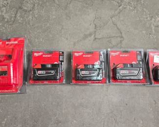2522  M28 Red Lithium Milwaukee Battery Packs and Charger 
