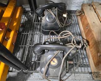 5200  2 Vintage Stromberg Carlson Telephones 