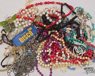 1012  Costume Jewelery 