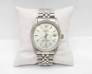 1104  18k White Gold Rolex Datejust Wrist Watch 