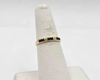 734  14kt Gold Ring with Diamond  Sapphire, 1.4g 