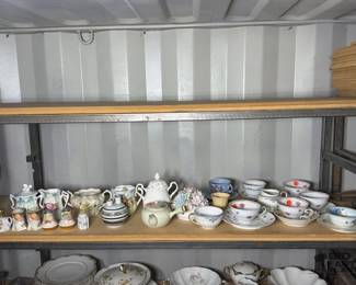 5538  China and Porcelain Collection 