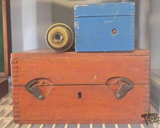 5102  Telescope, Microscope and Sextant 