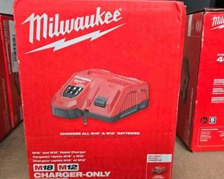 2532  Milwaukee M18 and M12 Battery Chargers 