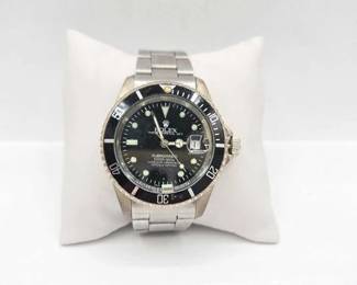 1108  Rolex Submariner Wrist Watch 
