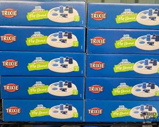 3556  TRIXIE Dog Activity Flip Board 