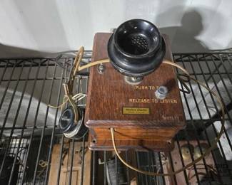 5196  Vintage Western Electric Telephone 
