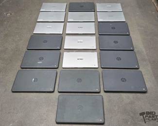 2566  19 Chromebook Laptops 