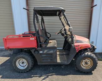 Electric 4x4 Side by Side