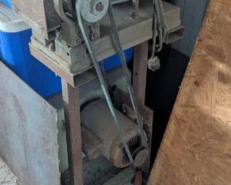 Belt sander