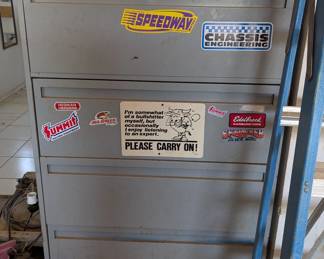 Large filing cabinet/excellent storage