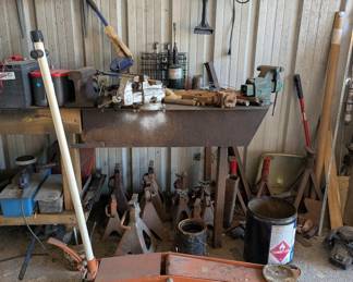 Tool bench, jack stands, hydraulic jack