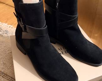 New Donal Pliner suede boots-women’s size 11