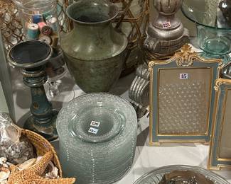 Coastal and farmhouse decor 