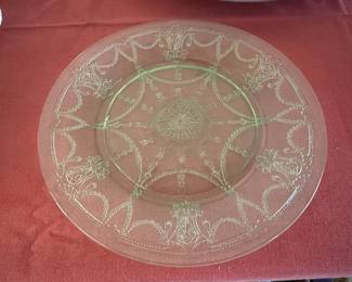 Uranium glass plate