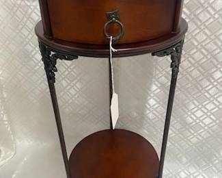 Round Decorator Table w/Drawer 