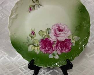 Hand Painted Plate w/Roses 