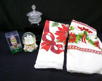 Vintage Christmas Tableclothes