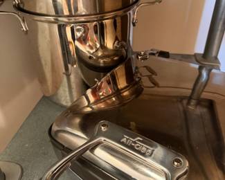 All-cad waffle iron and pots