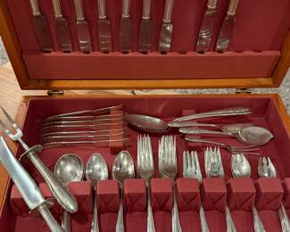 Sterling Gorham Lyric service for 6 +