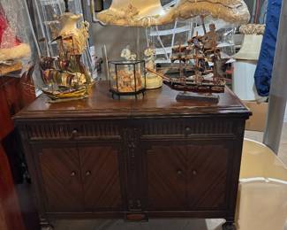 Music Cabinet,  Lamps 