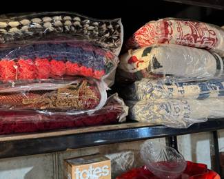 Blankets,  Afghans 