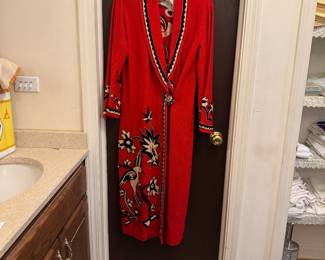 Vintage Wool Embroidered Robe 