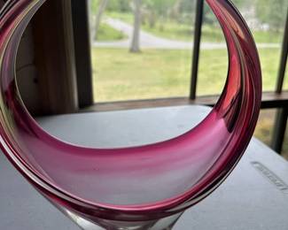 vintage Flygsfors Coquille art glass basket