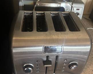 KitchenAid 4-slice toaster