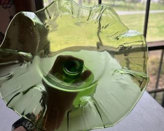 green glass ruffled bowl vase