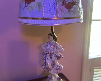 vintage porcelain figurine table lamp