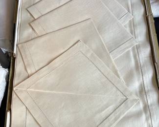 linen napkins