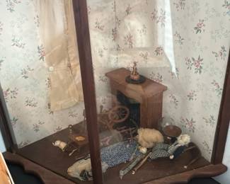 vintage dollhouse diorama