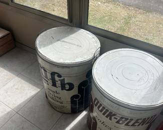 vintage shortening tins